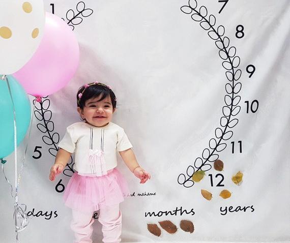 ژست عکس کودک یک ساله پسر