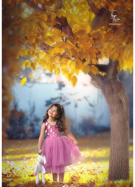 ژست عکس کودک فضای باز