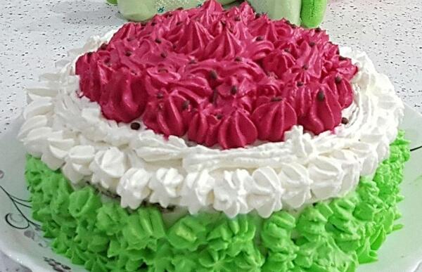 عکس کیک یلدای عروس