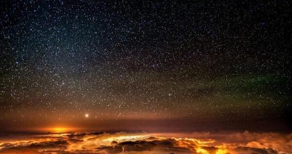 عکس پروفایل از آسمان شب