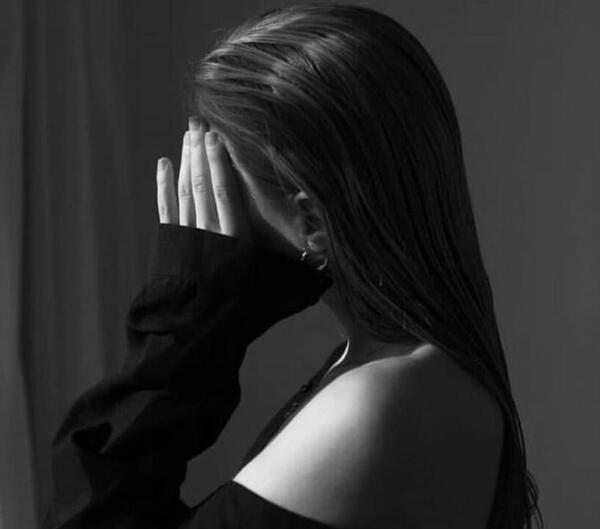 عکس برای پروفایل بدون متن غمگین