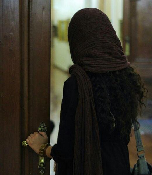 عکس پروفایل دخترونه غمگین با حجاب