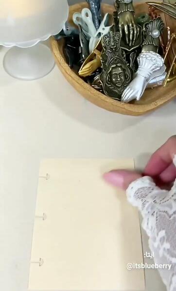 مدل ژست ایده عکس تولد در خانه