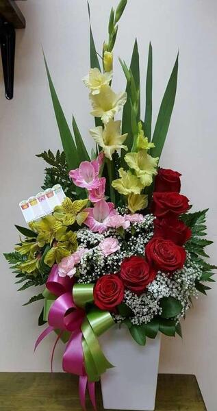 عکس دسته گل خواستگاری با شیرینی