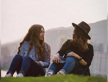 عکس پروفایل دخترونه شیک دو نفره