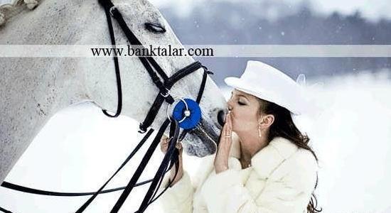 ایده ژست عکس با اسب