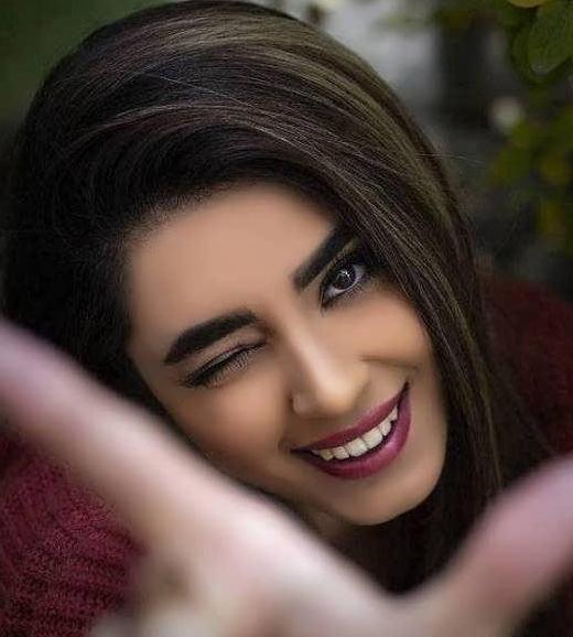 ایده ژست عکس با اسب
