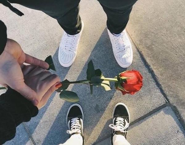 عکس پروفایل دخترونه ی بی تی اس