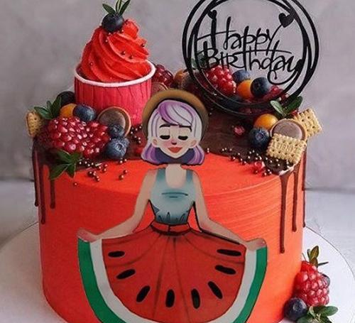 عکس کیک شب یلدا برای عروس
