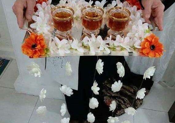 عکس فیک گل و شیرینی خواستگاری