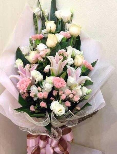 عکس فیک گل و شیرینی خواستگاری