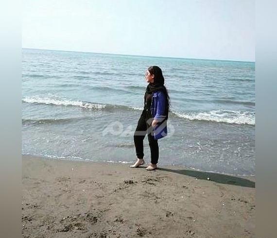 عکس پروفایل دخترونه طبیعی نیم رخ