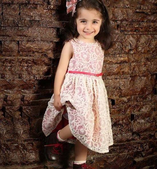 آتلیه ژست عکس کودک دختر