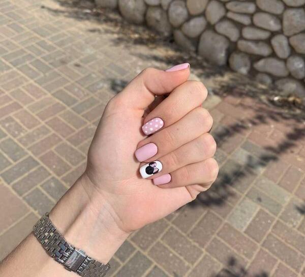 عکس ناخن میکی موس