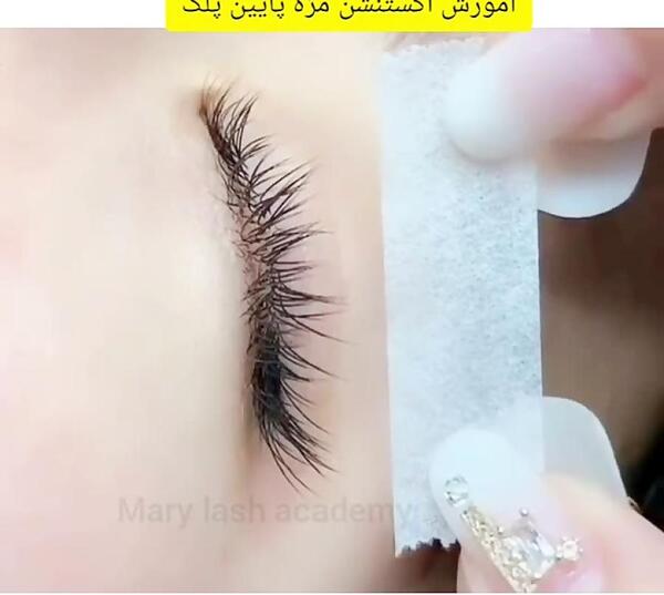 عکس زدن بن مژه