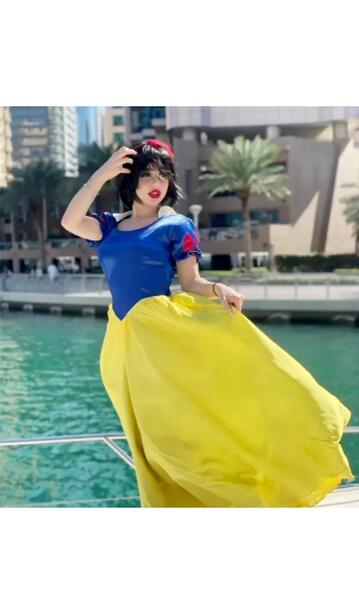 عکس رنگ لباس سفید برفی