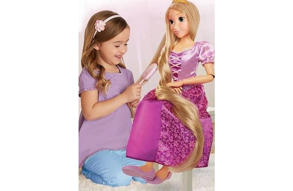 عکس عروسک راپونزل بزرگ