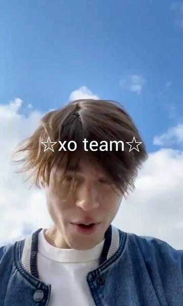 عکس السا در گروه xo