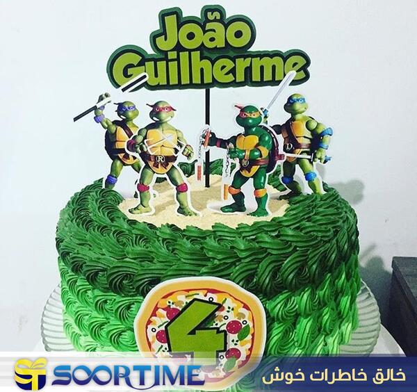 عکس بن تن روی کیک