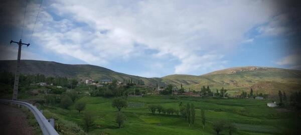 عکس کوه زیبای خفته