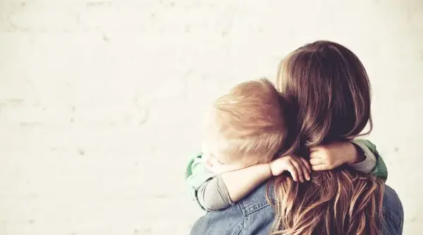 عکس نوشته ی تبریک روز مادر به معلم