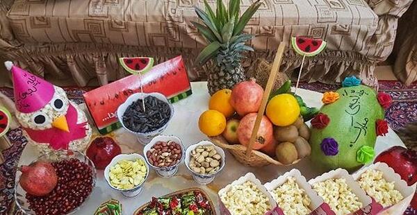 عکس سفره یلدا ساده و شیک