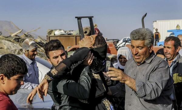 عکس نوشته سالگرد زلزله کرمانشاه