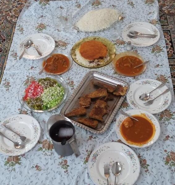عکس سفره ناهار ساده