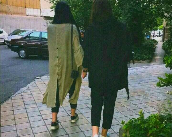 عکس فیک رفیق دختر