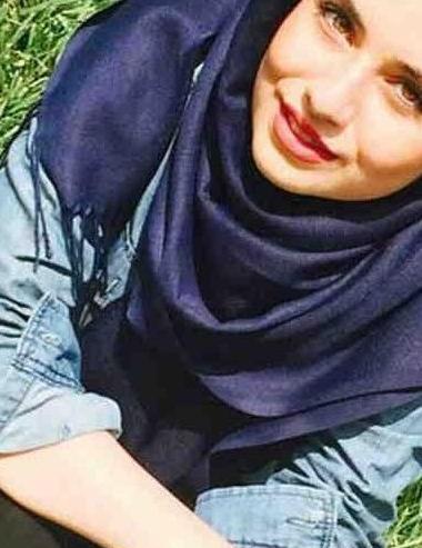 عکس فیک دخترونه شبیه به هم
