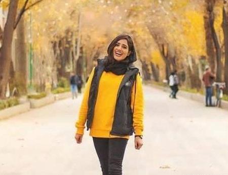 عکس فیک دخترونه ایستاده