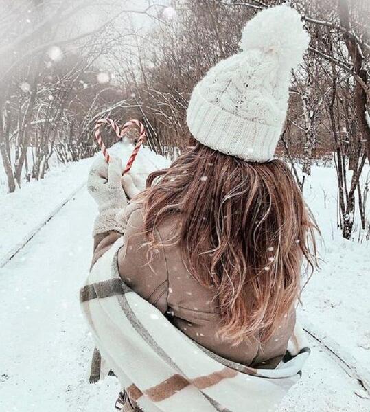 عکس فیک دختر تو برف