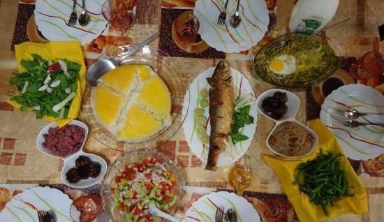 عکس سفره آرایی ناهار