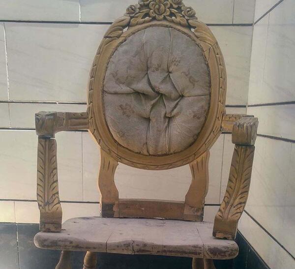 عکس مبل داغون