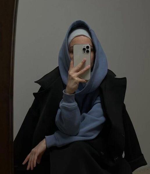 عکس فیک دختر با ایفون