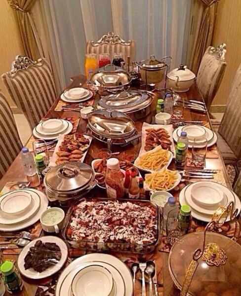 عکس سفره شام لاکچری
