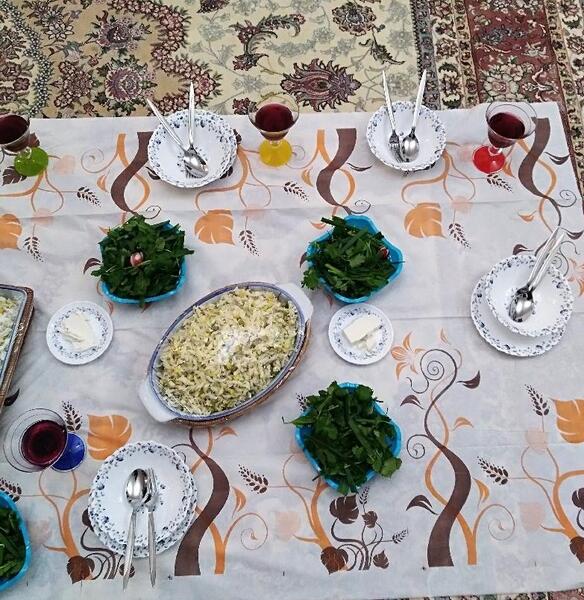 عکس سفره عصرانه ساده
