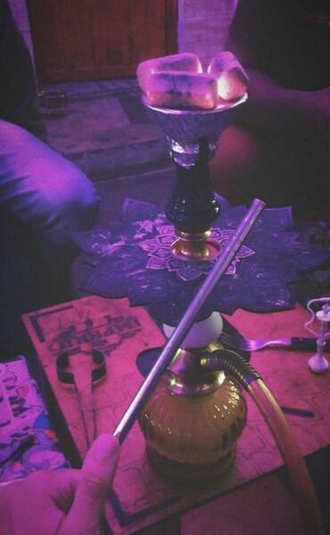 عکس سفره خانه با قلیون