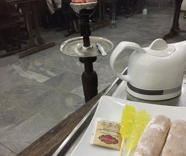 عکس سفره خانه با قلیون