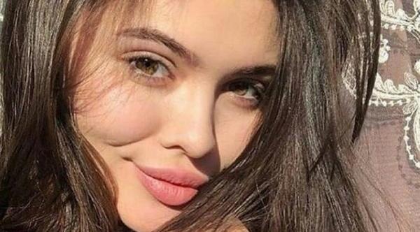 چند تا عکس فیک شبیه هم پسر