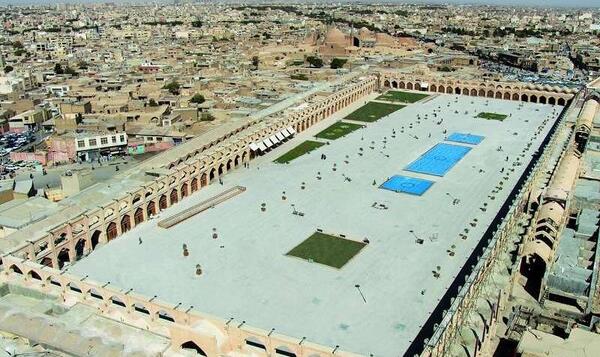 عکس سبزه میدان اصفهان