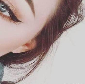 عکس فیک دخترونه چشم آبی
