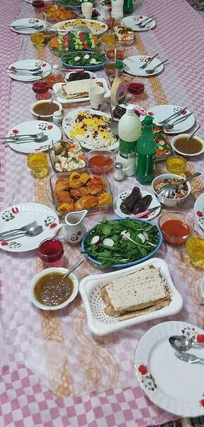 عکس سفره غذا شیک