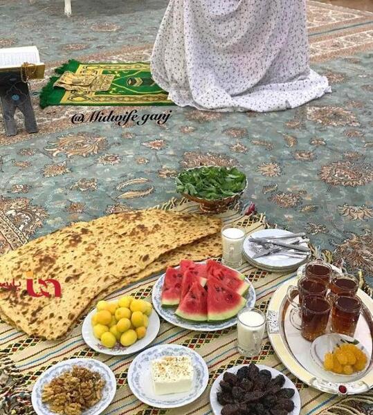 عکس طبیعی سفره افطار