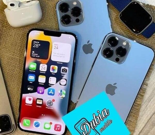 عکس فیک دخترونه با گوشی ایفون ۱۲