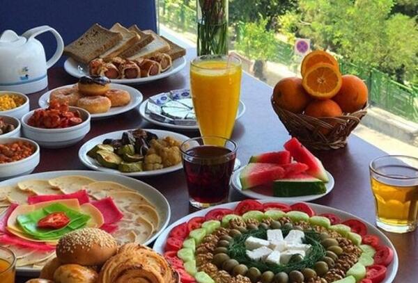 عکس سفره صبحانه لاکچری