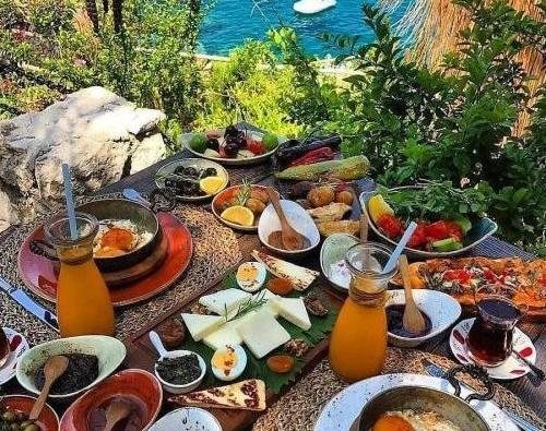 عکس سفره صبحانه لاکچری