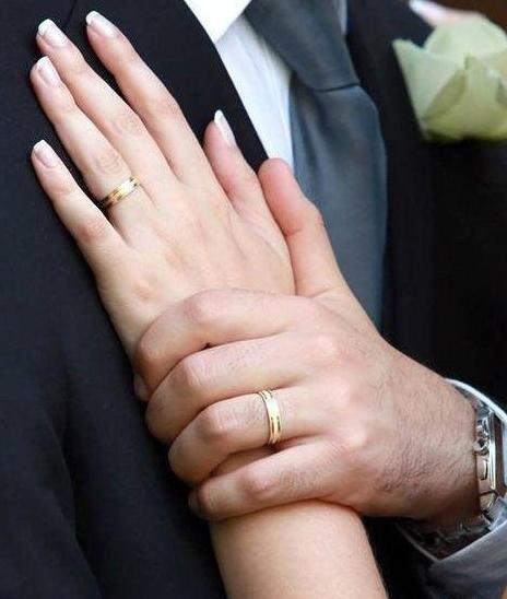 عکس فیک حلقه نشون