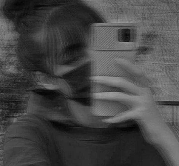 عکس های فیک دخترونه سیاه سفید