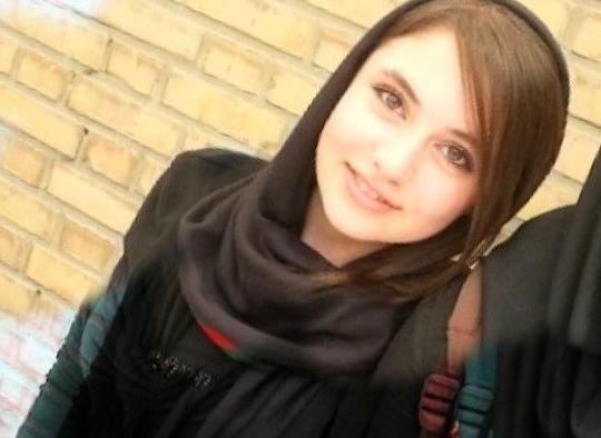 عکس فیک دخترونه برای مخ زنی ۱۳ ساله